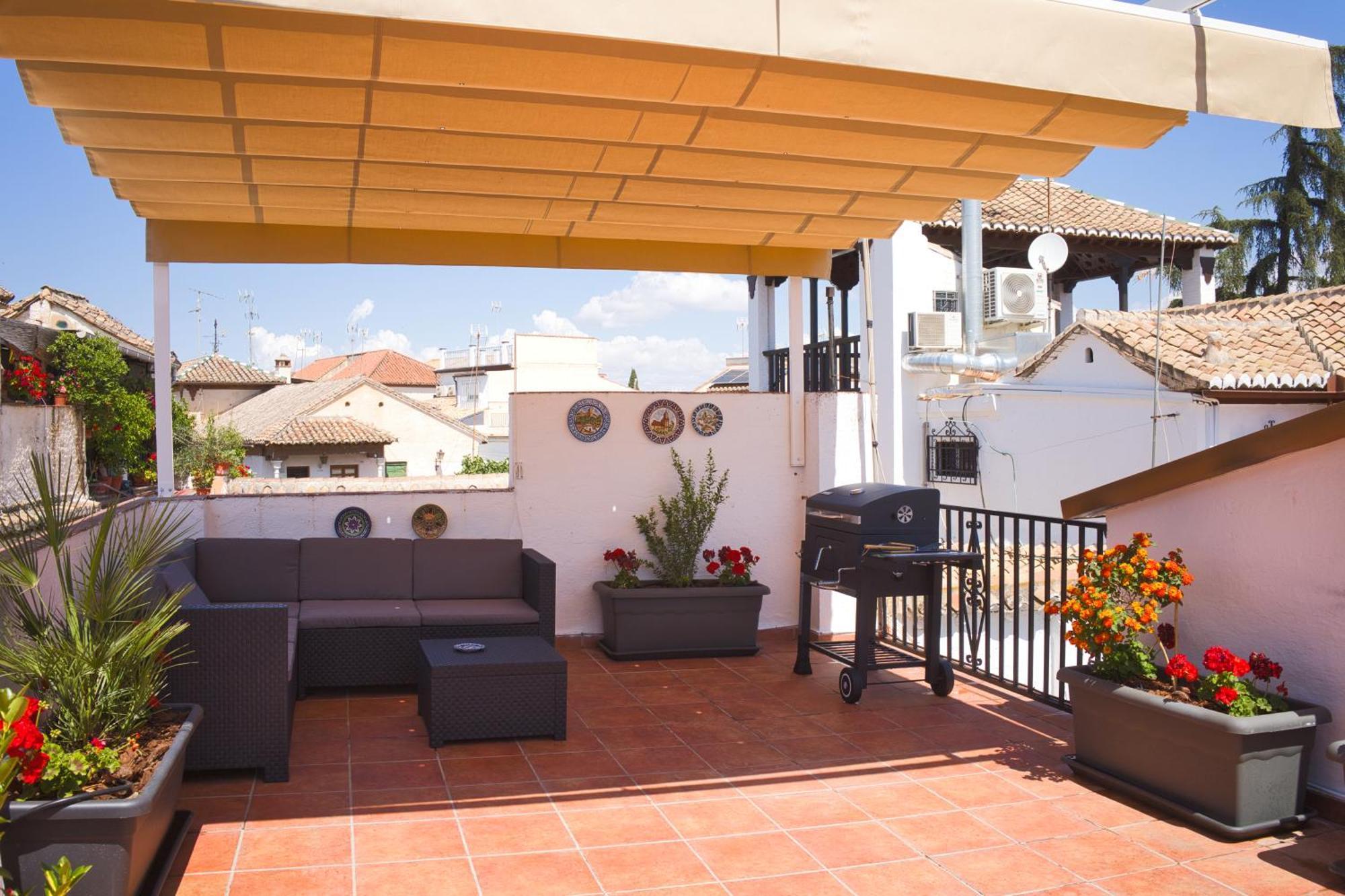 Sunny House Terraza Privada Y Parking Villa Granada Exterior photo
